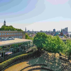  Hostel Auf Dem Stintfang-membership Required
