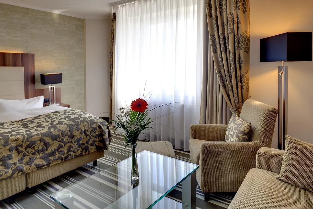 Best Western Plus Hotel Boettcherhof Hamburg 4*,