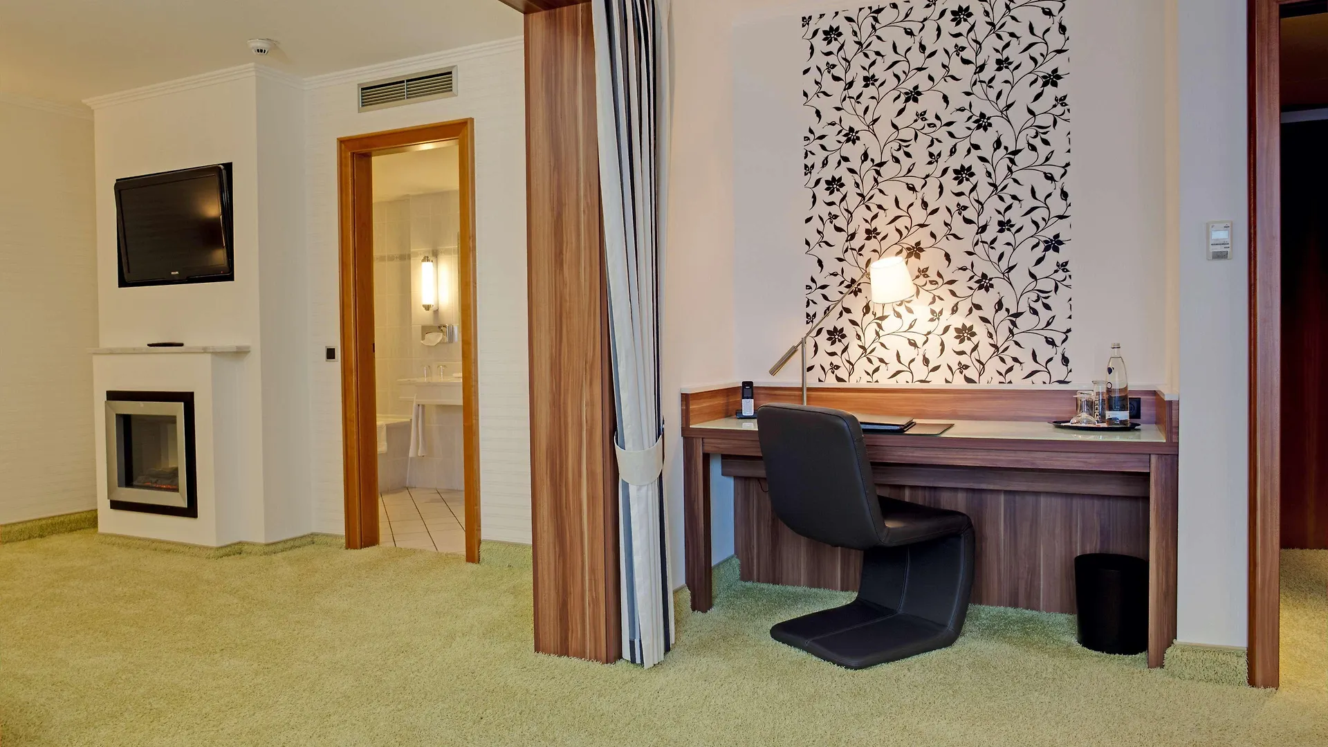 Best Western Plus Hotel Boettcherhof Гамбург